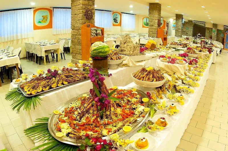 Villaggio Rasciada Club Lu Bagnu Italie